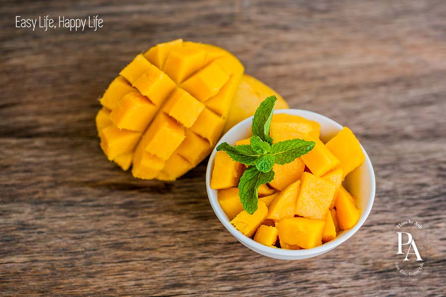 Xoài (Mango) nằm trong danh sách tổng hợp các loại trái cây cực tốt cho sức khỏe nên bổ sung hàng ngày.