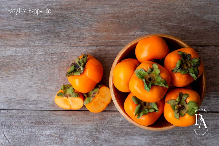 Hồng (Persimmon) nằm trong danh sách tổng hợp các loại trái cây cực tốt cho sức khỏe nên bổ sung hàng ngày.